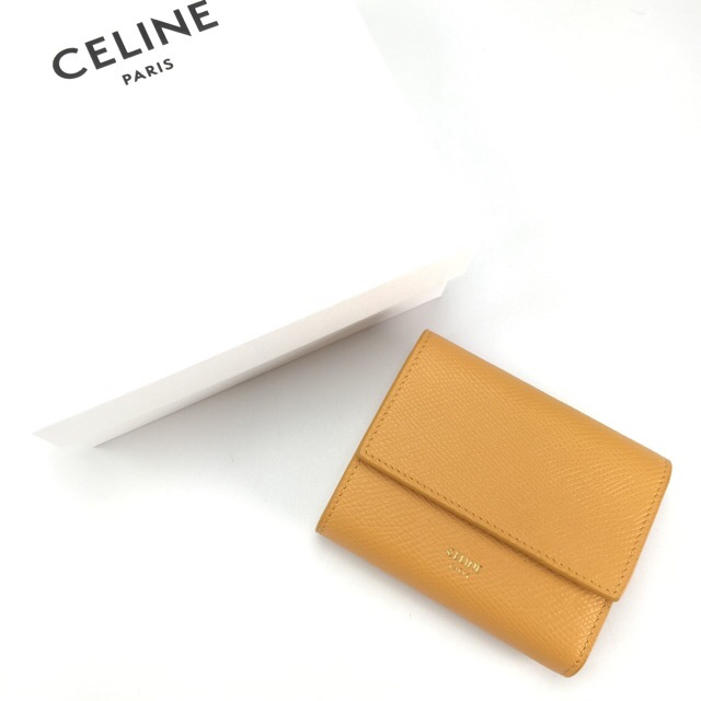 celine(セリーヌ)の新品未使用正規品 CELINE ☆ スモールトリフォールドウォレット レディースのファッション小物(財布)の商品写真