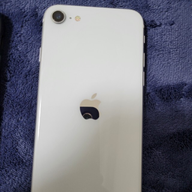 おすすめ Iphonese2 白 128gb スマートフォン本体 Www Ebridgemontessori Com