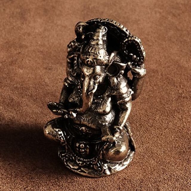 真鍮 置物（ガネーシャ）ヒンドゥー教 神様 ブラス 象 仏像 お守り オブジェ ハンドメイドの生活雑貨(雑貨)の商品写真