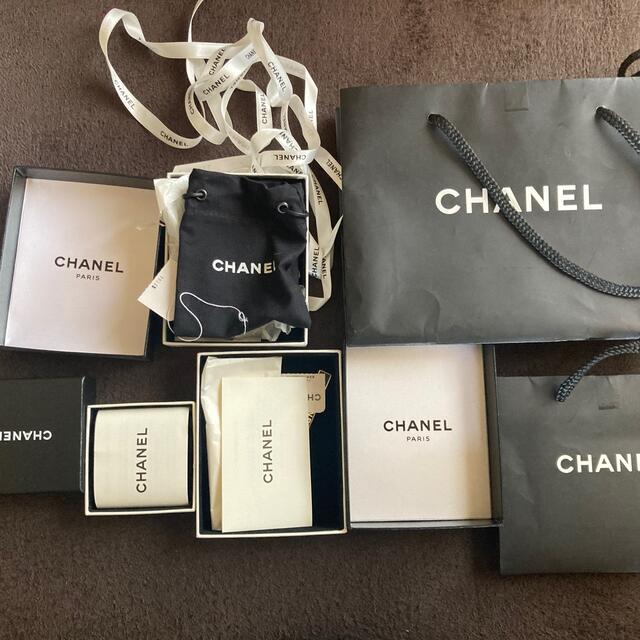 CHANEL(シャネル)のシャネル　空箱 レディースのバッグ(ショップ袋)の商品写真