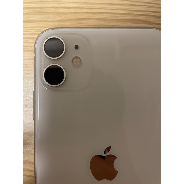 iPhone(アイフォーン)のiPhone 11 ホワイト 128 GB SIMフリー スマホ/家電/カメラのスマートフォン/携帯電話(スマートフォン本体)の商品写真