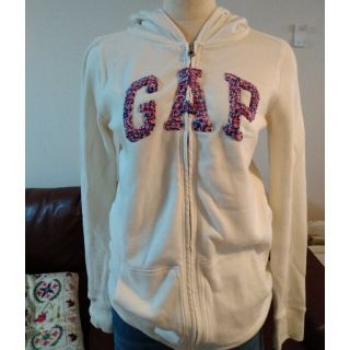 ギャップ(GAP)のGAP　パーカー(パーカー)