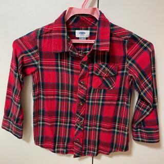 オールドネイビー(Old Navy)のOLD NAVY 赤色チェックシャツ　5T 110cm(Tシャツ/カットソー)