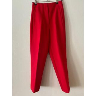 ザラ(ZARA)のZARA大人気美脚パンツ廃盤カラーレッドXS(クロップドパンツ)