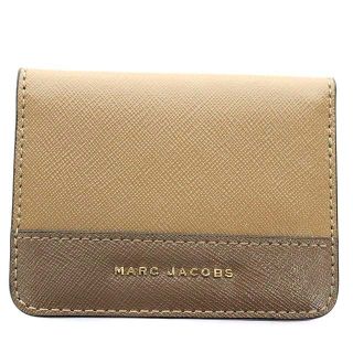 マークジェイコブス(MARC JACOBS)のマークジェイコブス パスケース カード入れ レザー 牛革 ベージュ 茶(名刺入れ/定期入れ)