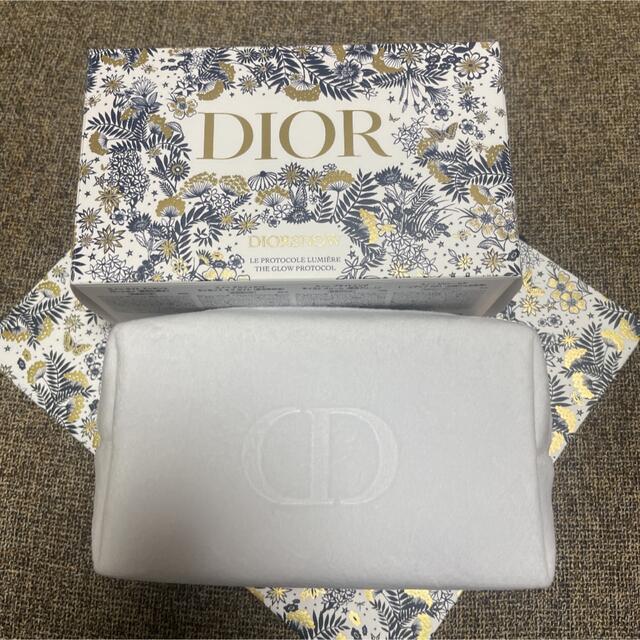 Dior(ディオール)のDior ノベルティポーチ エンタメ/ホビーのコレクション(ノベルティグッズ)の商品写真