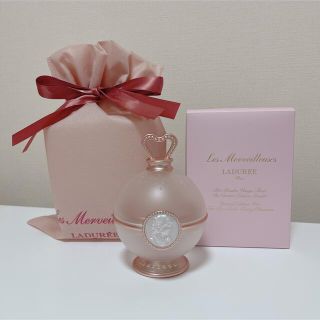 レメルヴェイユーズラデュレ(Les Merveilleuses LADUREE)のレ・メルヴェイユーズ　ラデュレ　リミテッド　エディション　サクラ　チークポット(チーク)