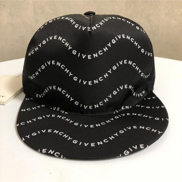 GIVENCHY(ジバンシィ)のGIVENCHYジバンシー キャップ 帽子　総柄 メンズの帽子(キャップ)の商品写真