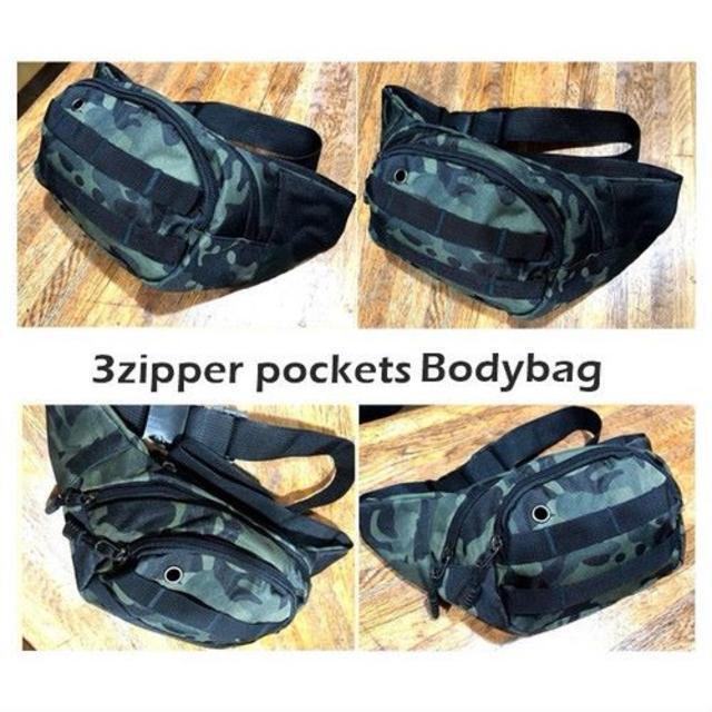 【迷彩黒】防水素材のウエストポーチ 便利らしい メンズのバッグ(ウエストポーチ)の商品写真