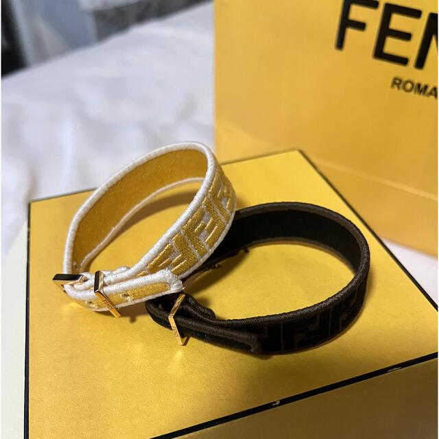 FENDI ブレスレット　ミサンガレディース