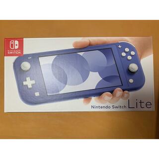 ニンテンドースイッチ(Nintendo Switch)のニンテンドースイッチ　ライト　ブルー(携帯用ゲーム機本体)