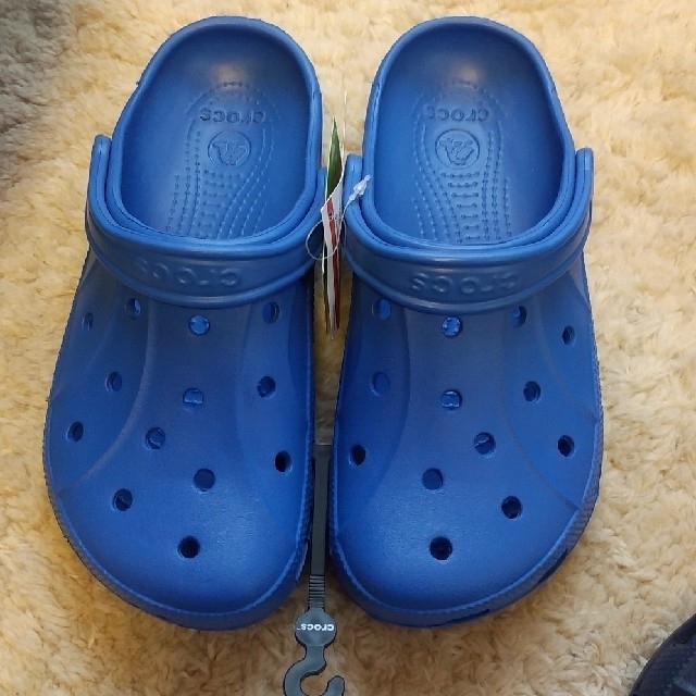 crocs - タグ付新品クロックス 鮮やかな青 男女兼用25cmの通販 by