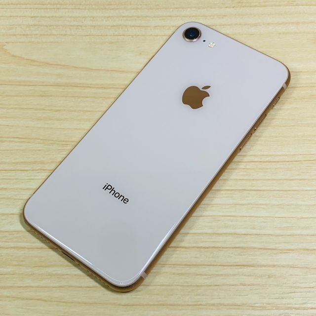 P69 iPhone8 64GB SIMフリー - スマートフォン本体