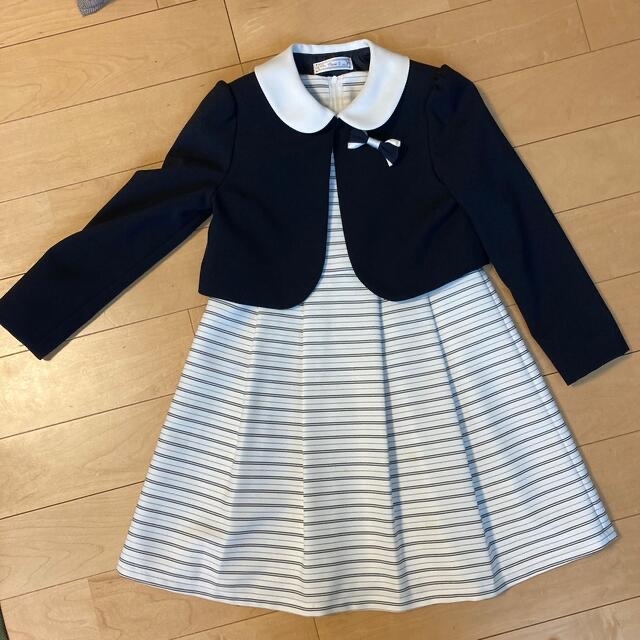 natsukiさん専用　子供　入学式　フォーマル　ワンピース　130 キッズ/ベビー/マタニティのキッズ服女の子用(90cm~)(ドレス/フォーマル)の商品写真