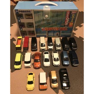 タカラトミー(Takara Tomy)の※値下※トミカ　ひろーい駐車場のショッピングモール　★トミカ19台つき★(電車のおもちゃ/車)