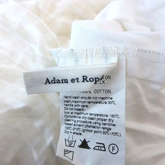 Adam et Rope'(アダムエロぺ)のアダムエロペ フレアスカート ひざ丈 チェック シフォン 38 白 アイボリー レディースのスカート(ひざ丈スカート)の商品写真