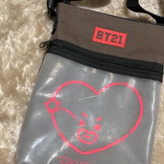 ビーティーイシビル(BT21)のbts bt21 tata ショルダーポーチ バッグ （2020ハッピーバッグ）(エコバッグ)