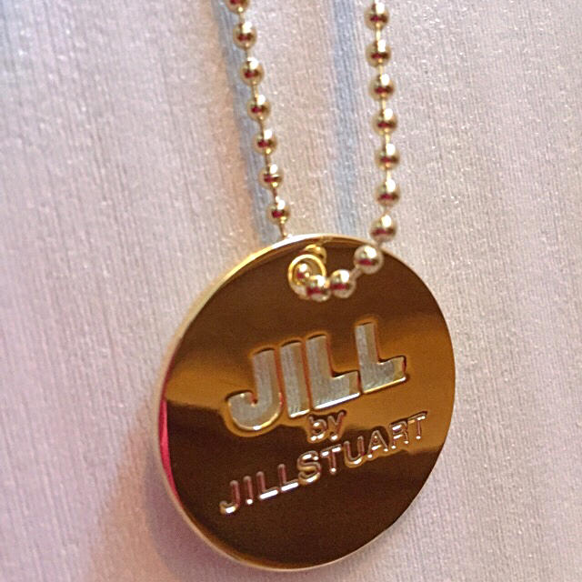 JILL by JILLSTUART(ジルバイジルスチュアート)のももちょこ様専用💓‼️ ロゴチャーム JILL by JILLSTUART レディースのアクセサリー(その他)の商品写真