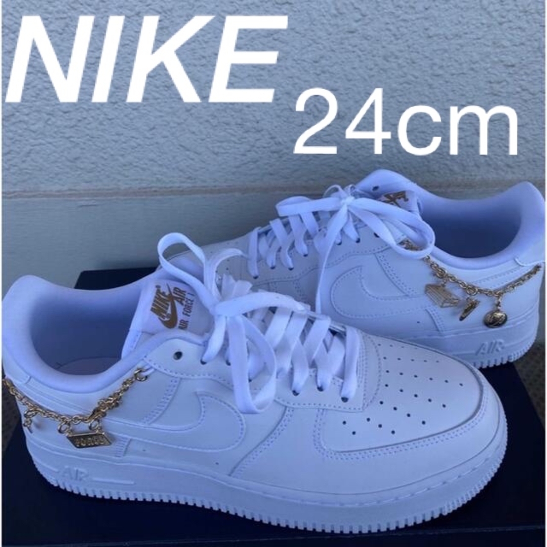 NIKE  WMNS Air Force 1 Low ホワイト