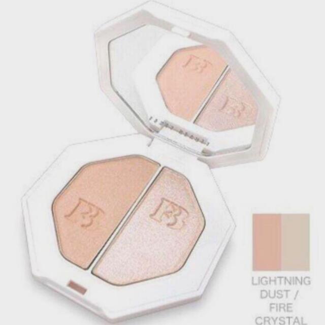 Sephora(セフォラ)の【新品】FENTY beauty フリースタイル　ハイライター 3.5g×2 コスメ/美容のベースメイク/化粧品(フェイスパウダー)の商品写真