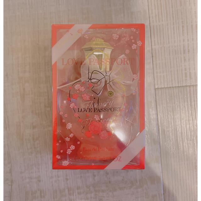 Love Passport(ラブパスポート)のラブ パスポート イット フラワリー 香水 コスメ/美容の香水(香水(女性用))の商品写真