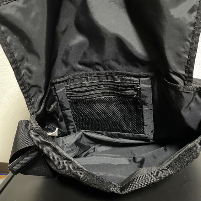 NEW ERA(ニューエラー)のニューエラメッセンジャーバッグ、URクラッチバック　セット販売　 メンズのバッグ(メッセンジャーバッグ)の商品写真