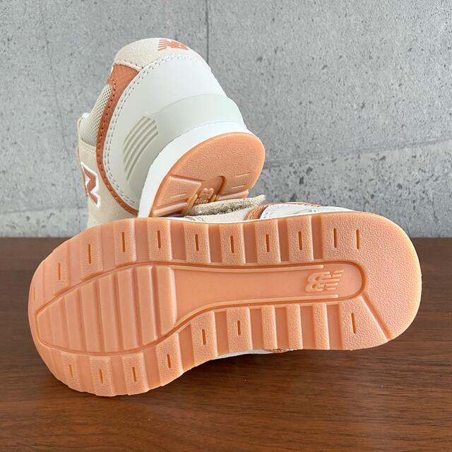 New Balance - 【新品】16.5センチ ベージュ×オレンジ New Balance - 【新品】16.5センチ ベージュ×オレンジ