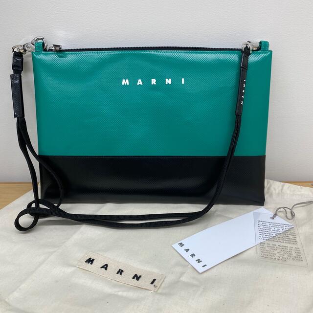 Marni(マルニ)のマルニ バイカラー ショルダーバッグ トートバッグ 三つ折り財布3点セット メンズのバッグ(トートバッグ)の商品写真