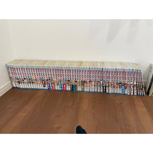 ONE PIECE 全巻　1巻〜101巻　➕　限定品 エンタメ/ホビーの漫画(全巻セット)の商品写真