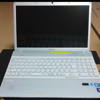 ソニー(SONY)のSONY VAIO E VPCEB18FJ/W(ノートPC)