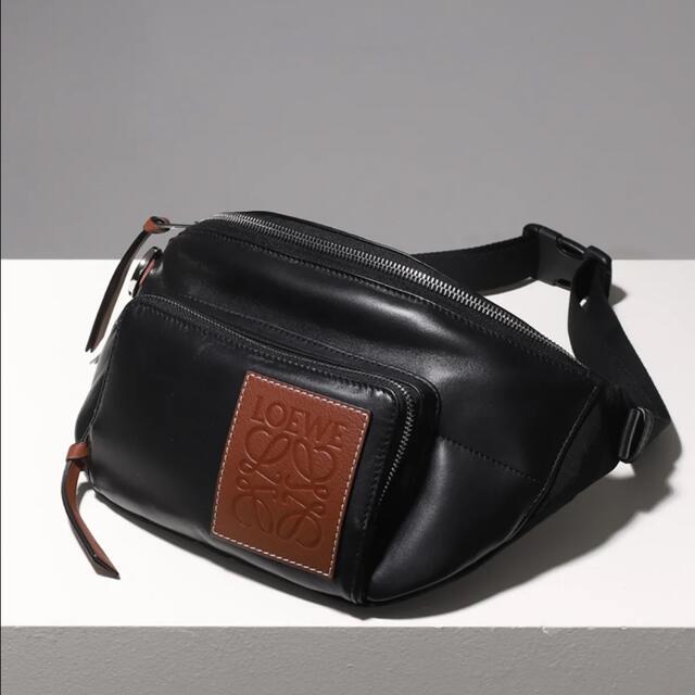 新品 ロエベ ボディバッグ LOEWE BUMBAG PUFFY