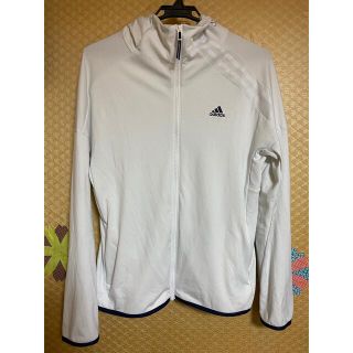 アディダス(adidas)のアディダス レディースフード付パーカー(パーカー)