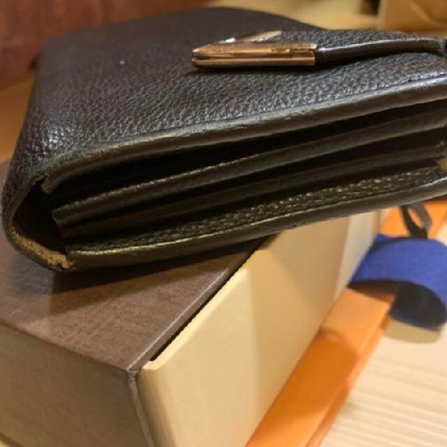 LOUIS VUITTON(ルイヴィトン)のルイヴィトン長財布　レザー　黒 レディースのファッション小物(財布)の商品写真