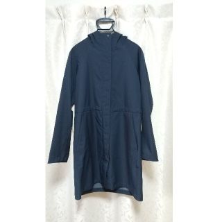 ユニクロ(UNIQLO)の美品★ユニクロ ブロックテックコートM(ネイビー)(スプリングコート)