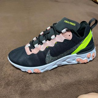 ナイキ(NIKE)のナイキ☆24.5☆記載小さめに見えます24の方も専用ok新品未使用(スニーカー)