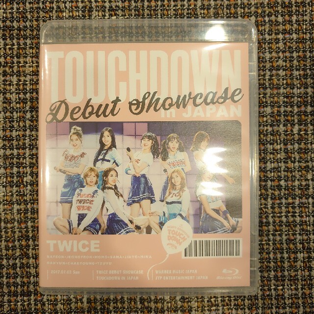 Waste(twice)(ウェストトゥワイス)のTWICE　DEBUT　SHOWCASE“Touchdown　in　JAPAN” エンタメ/ホビーのDVD/ブルーレイ(ミュージック)の商品写真