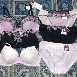 2ページ目 - サンリオ サイズ ブラ&ショーツセットの通販 80点 2ページ目 - サンリオ サイズ ブラ&ショーツセットの通販 80点