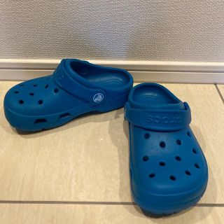 クロックス(crocs)のクロックスサンダル　ブルー　17.5cm(10c) crocs(サンダル)