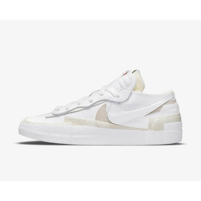 NIKE(ナイキ)のsacai×Nike BlazerLow"WhitePatentLeather" メンズの靴/シューズ(スニーカー)の商品写真