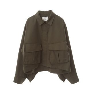 クラネ(CLANE)の【新品】CLANE クラネ / バックフリルミリタリーブルゾン(ブルゾン)