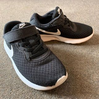 ナイキ(NIKE)のNIKE スニーカー　18㎝　ブラック×ホワイト　(スニーカー)