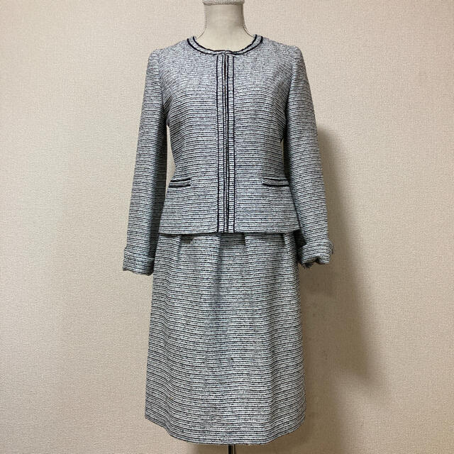 NATURAL BEAUTY(ナチュラルビューティー)のナチュラルビューティー　スカートスーツ　ツイード レディースのフォーマル/ドレス(スーツ)の商品写真