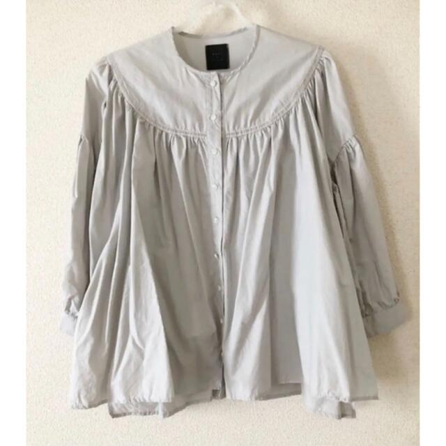 nest Robe(ネストローブ)のオオカミと灰色のマルク レディースのトップス(シャツ/ブラウス(長袖/七分))の商品写真