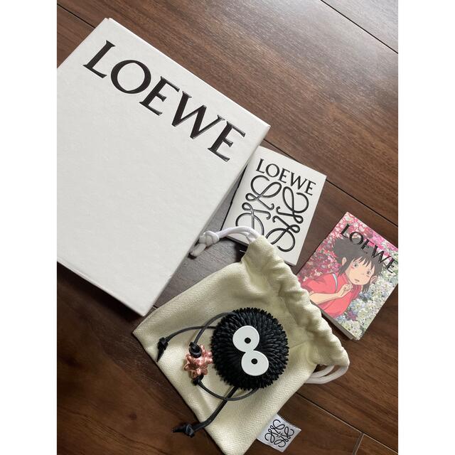 LOEWE ロエベ× 千と千尋の神隠し　ススワタリ チャーム