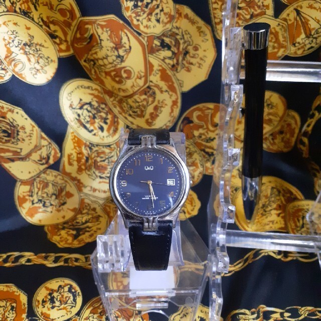 CITIZEN(シチズン)のデットストック新品同様時計「シチズンQ&Q VOKENデイト」新品電池交換済み！ メンズの時計(腕時計(アナログ))の商品写真