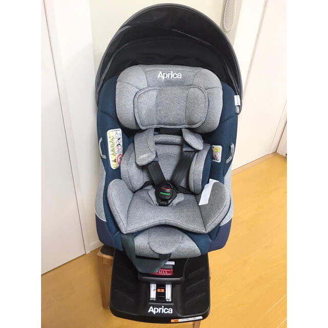 アップリカ チャイルドシート　クルリラプラス　ISOFIX