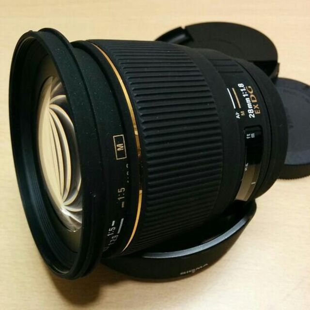 購入の割引 広角 ソニーAマウント SIGMA 28mm F1.8 EX DG スマホ/家電