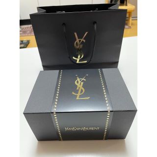 イヴサンローランボーテ(Yves Saint Laurent Beaute)のYSL黒ラッピングボックス（小）メッセージカード付き(ショップ袋)