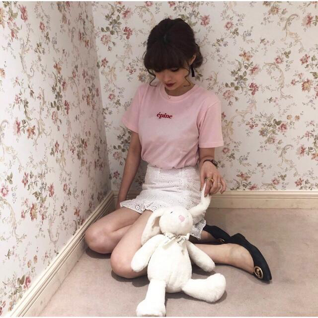 épine(エピヌ)のepine embroidery tee pink  Tシャツ　ピンク　エピヌ レディースのトップス(Tシャツ(半袖/袖なし))の商品写真