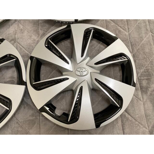ニッサン・638 トヨタ シエンタ 純正ホイールキャップ Gクエロ 送料